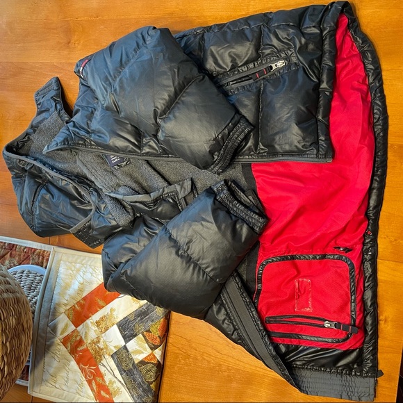 Down filled jacket - Gap - Great Condition - Picture 10 of 15